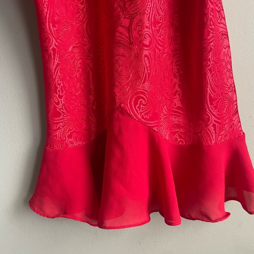 Chic Red Satin Chemise - Picture 2 of 6